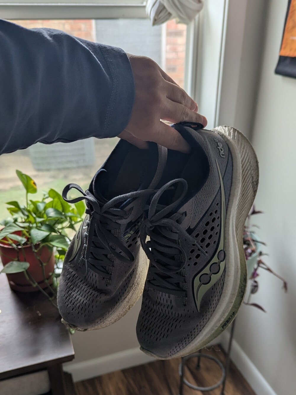Saucony Ride 17 - Picture 2 of 6
